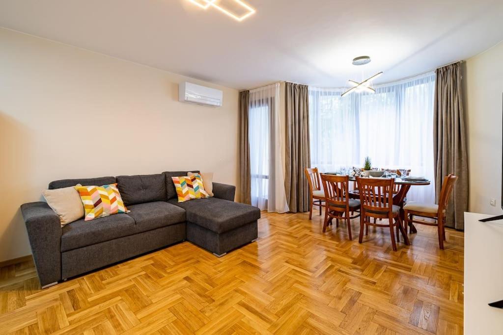 Varna Central 2Bdrm Apartment 外观 照片