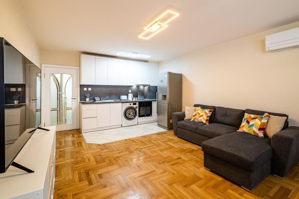 Varna Central 2Bdrm Apartment 外观 照片