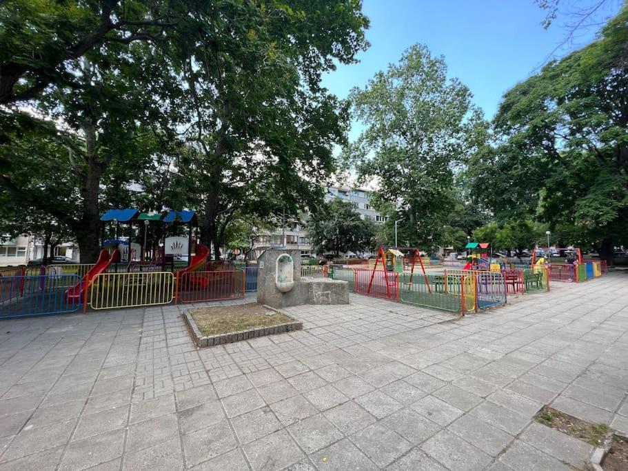 Varna Central 2Bdrm Apartment 外观 照片