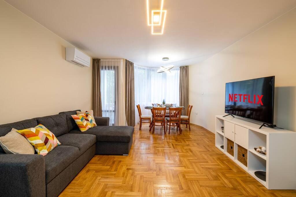 Varna Central 2Bdrm Apartment 外观 照片